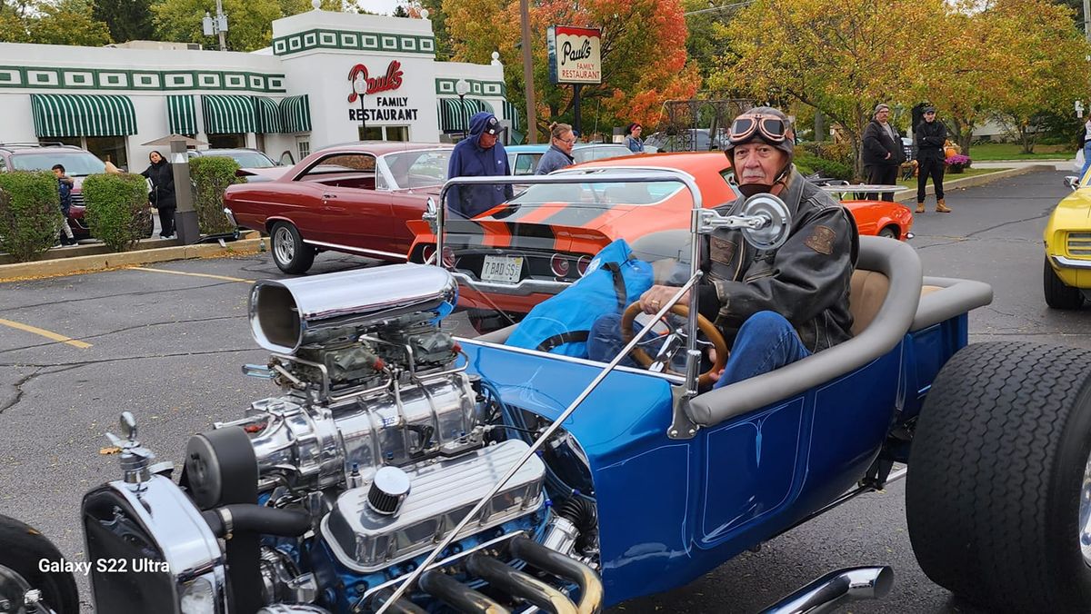 Elgin Car Show at Paul's Restaurant.