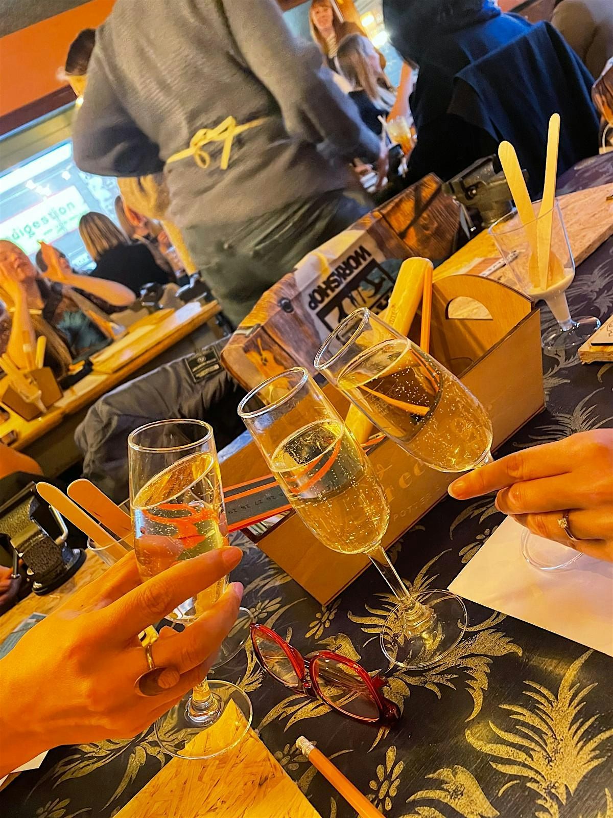 Make & Sip - Woodwork & Crafts Evening