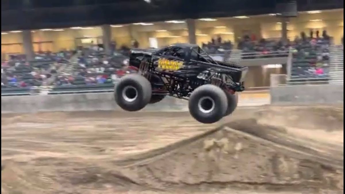 Monster Truck Nitro Tour