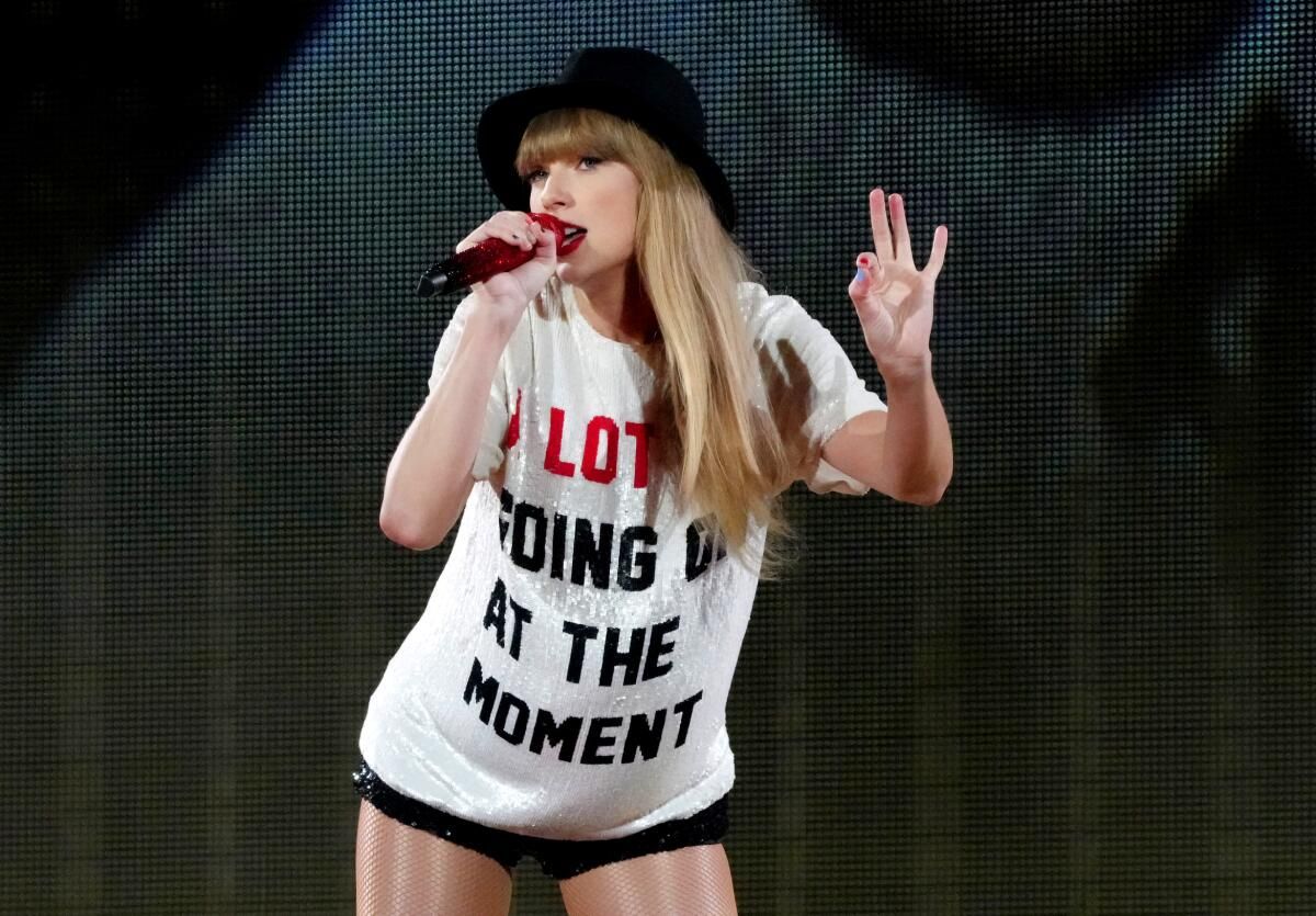 By Moonlight: The Music of Taylor Swift at Jeanne & Peter Lougheed Performing Arts Centre