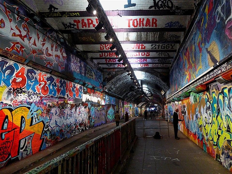 Move and Sketch to Leake Street