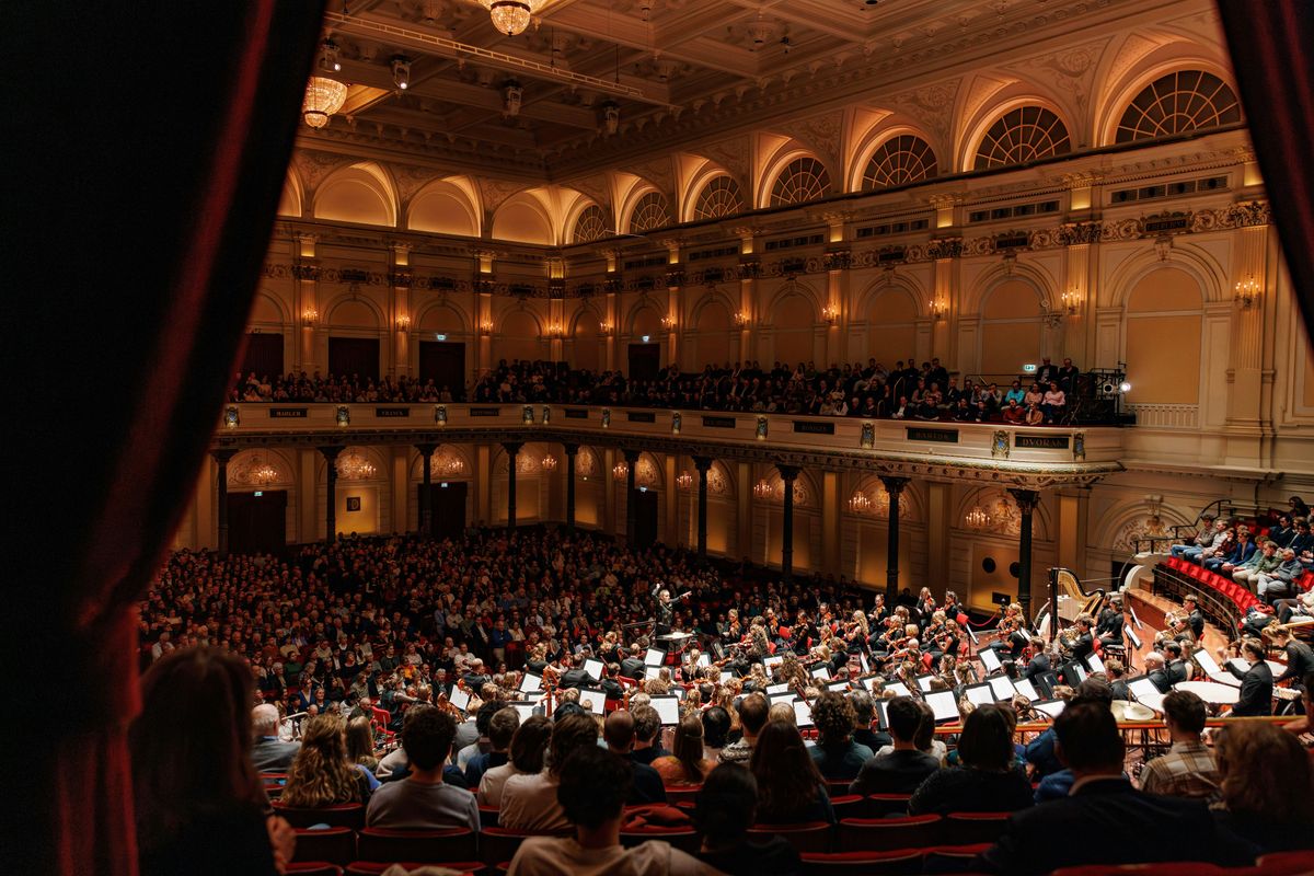 Niederl\u00e4ndisches Studentenorchester: Ravel und Prokofiev mit Noa Wildschut