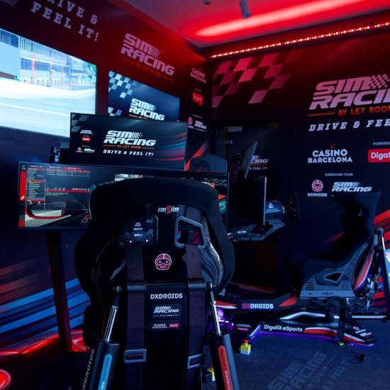 Simracing - El horizonte del circuito + copa de bienvenida