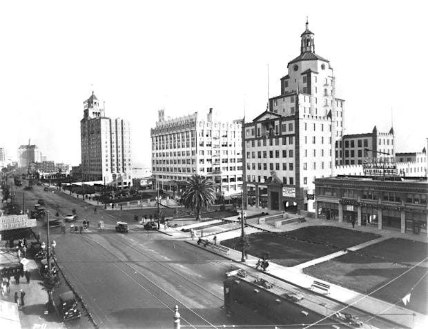 Ocean Boulevard at the Pike Architectural Walking Tour by LB Heritage