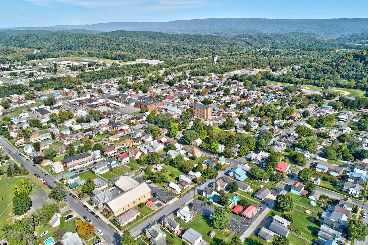Amazing Scavenger Hunt! - Uniontown Uproar Treasure Trek