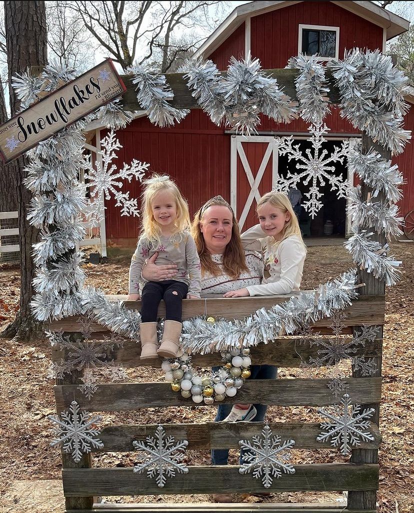 Frosty Festivities: Farm Tour, Open Play, Gem Mining