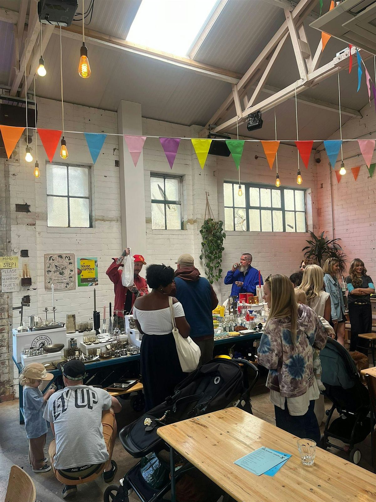 The New Cross Mini Market
