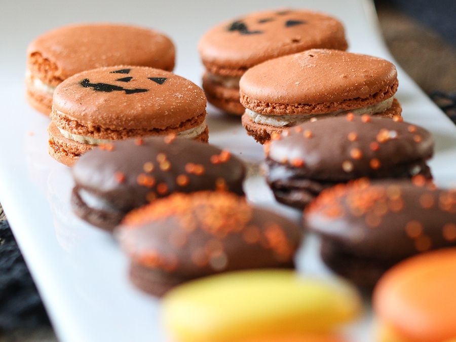 Halloween Macarons