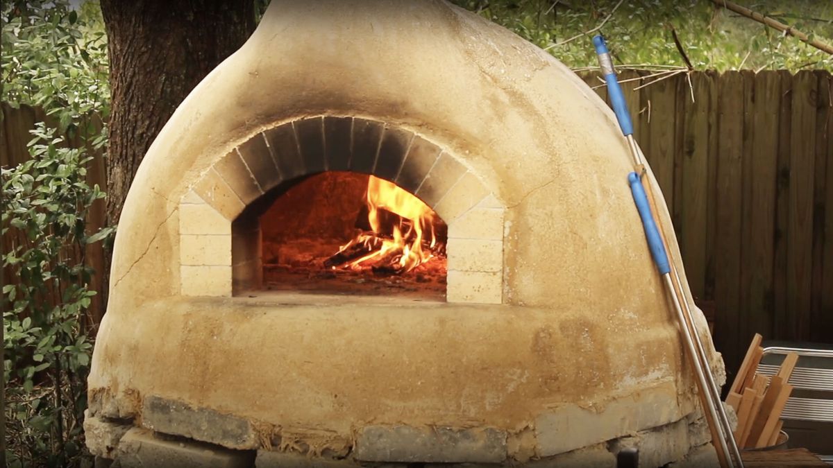 Community Cob Oven Pizza and Bread Open Bake