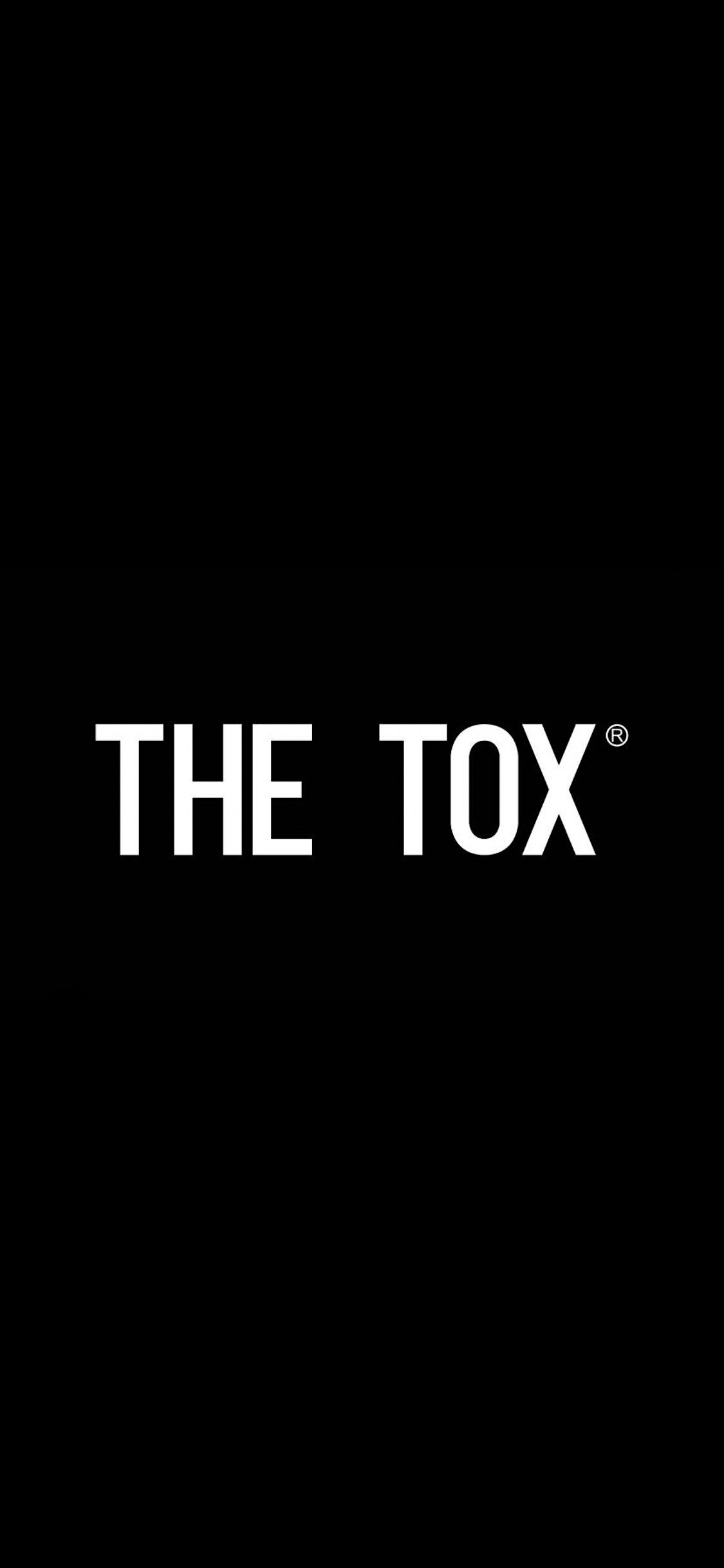 STRETCH, SCULPT AND SATURATE WITH THE TOX