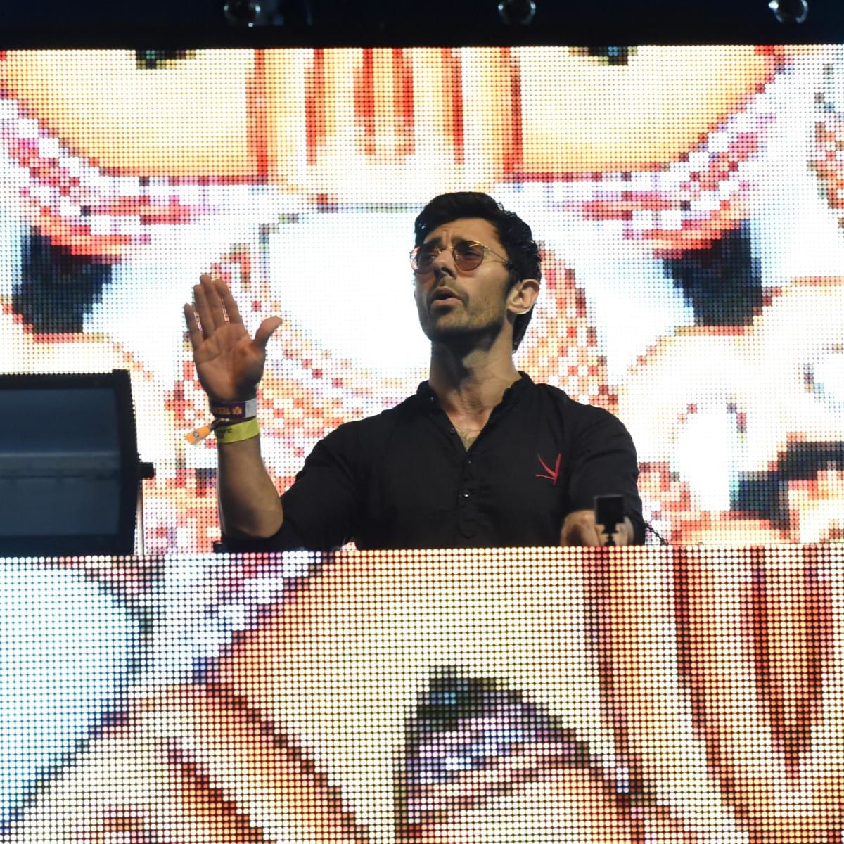 KSHMR at Brooklyn Hangar