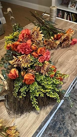 Fall Flower Bouquet Workshop at The Roaming Petal