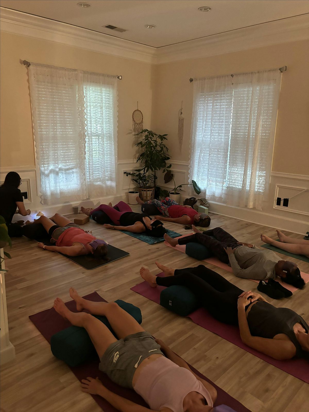 Tranquility Yin Yoga with Acupuncture