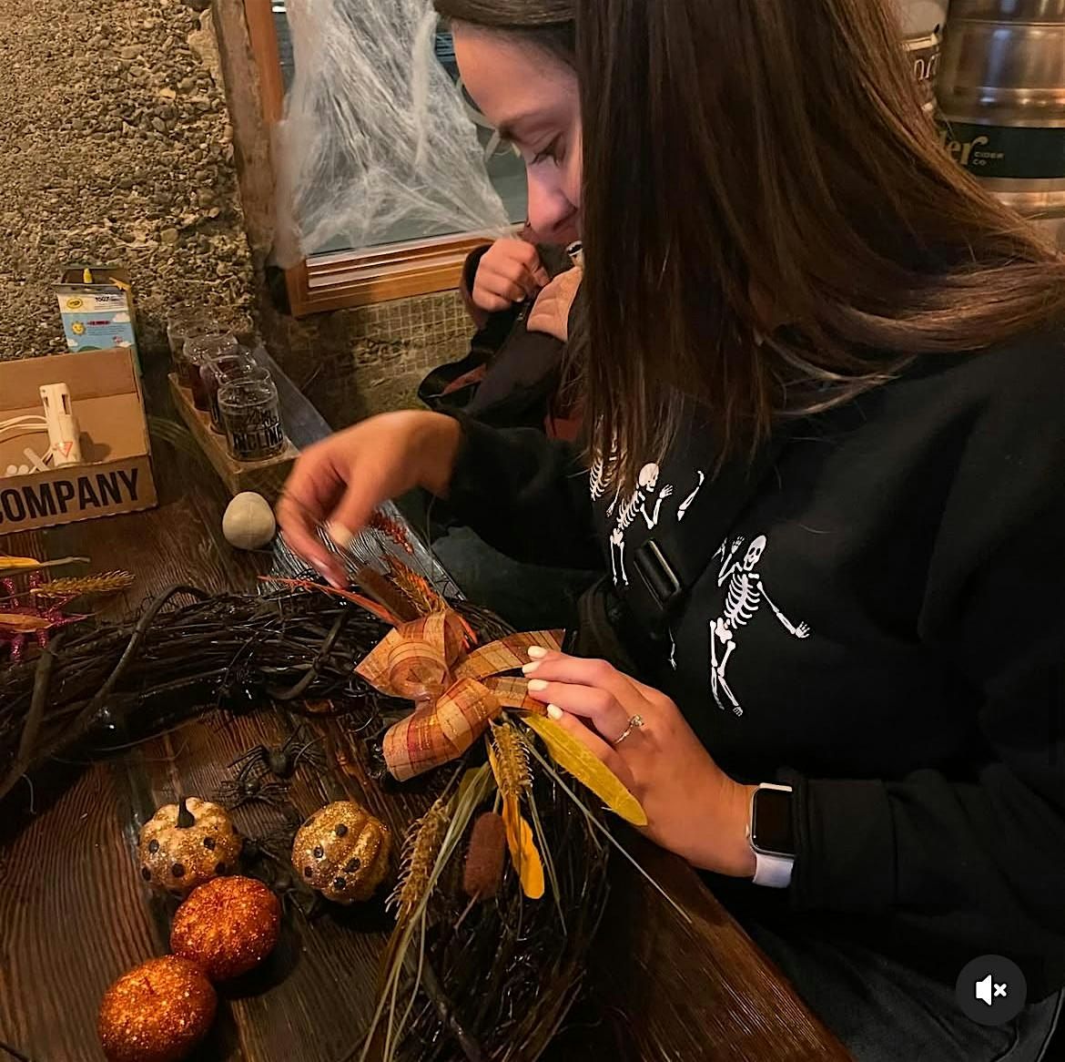 Spooky wreath workshop