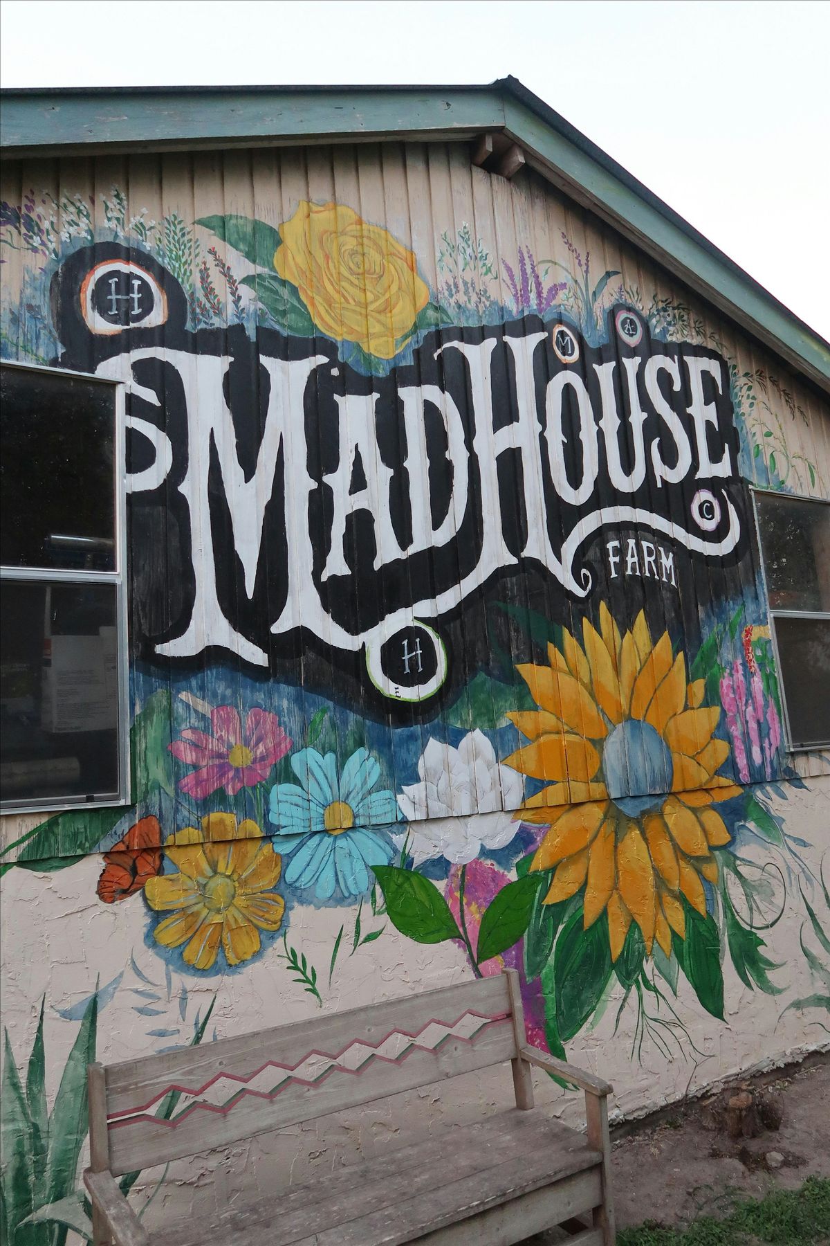 Chapters in the Countryside: A Market for Readers & Makers