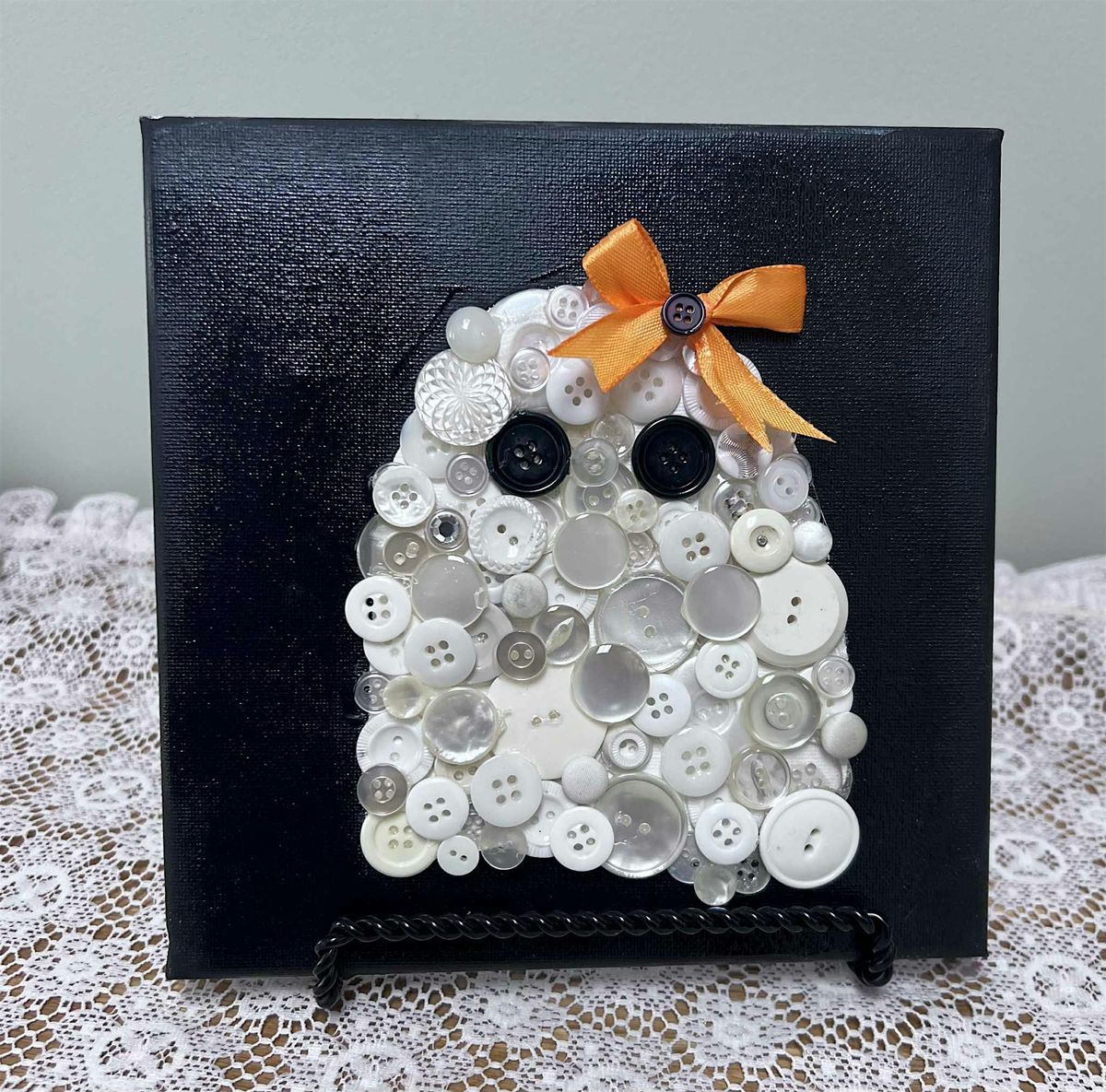 Button pumpkin or ghost
