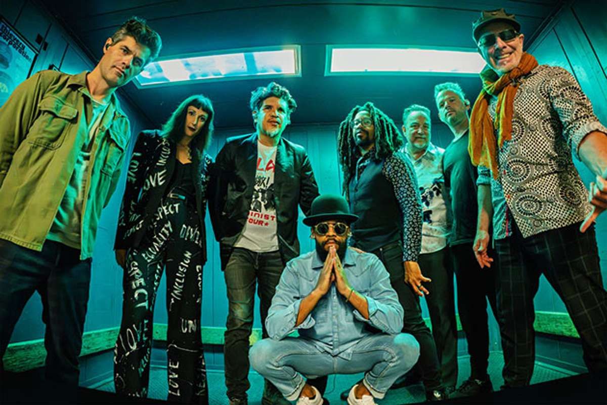 Parking Thievery Corporation with City of the Sun