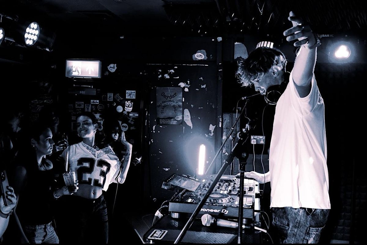 F*** EM - Will Sync Live
