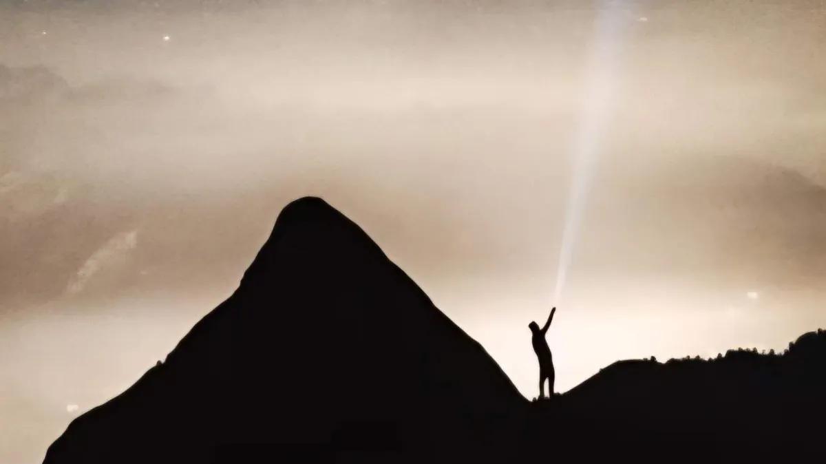 Meet me under the stars #4