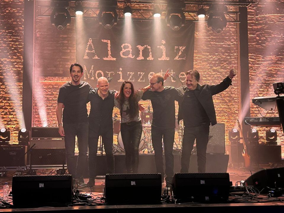 Alanis Morissette Tribute Band (ALANIZ MORIZZETTE) 