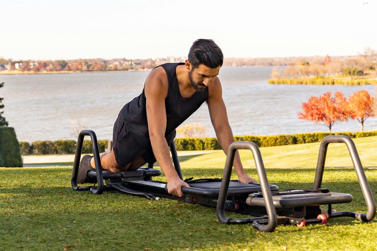 Lagree with LululemonKnox