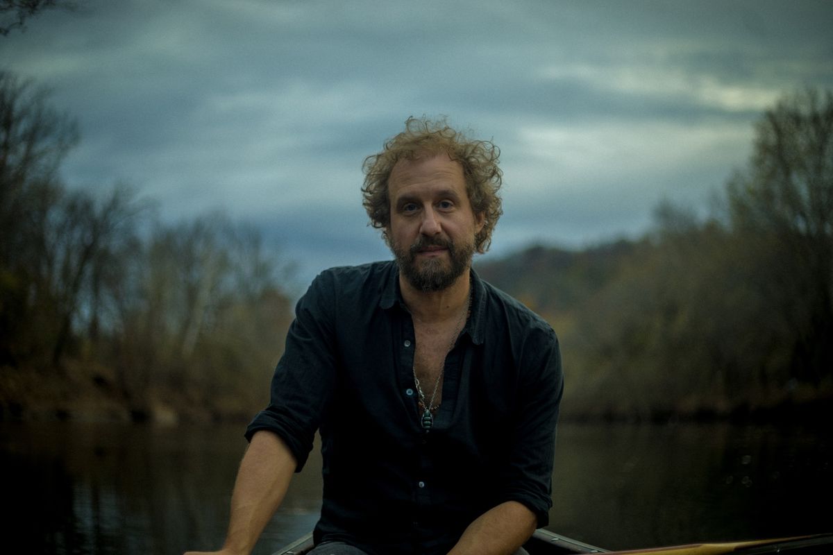 An evening with PHOSPHORESCENT