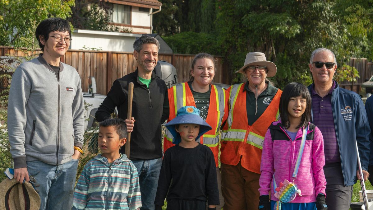 Community Planting with Our City Forest at Bruzzone Park Phase 3