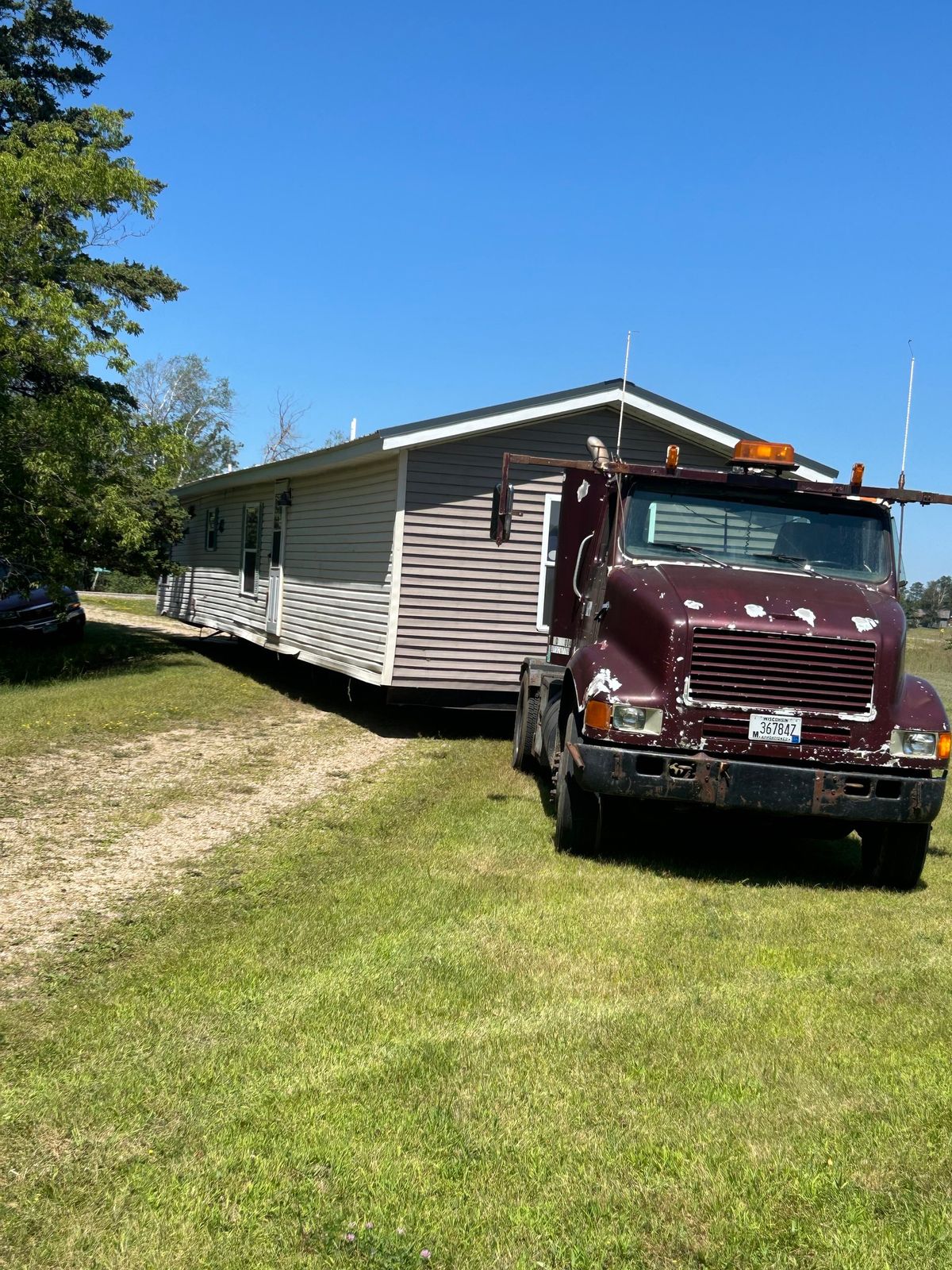 Trailer house moving