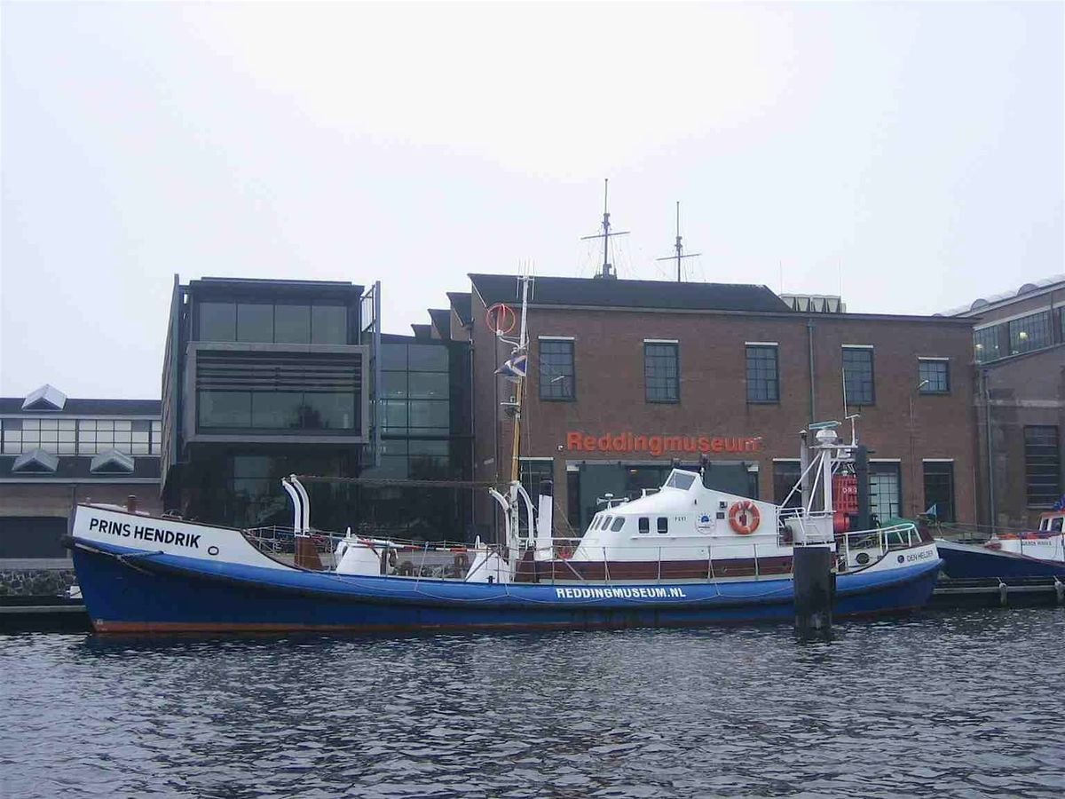 Den Helder Audio Tour: Fortresses, Ships, and Water Tower Wonders
