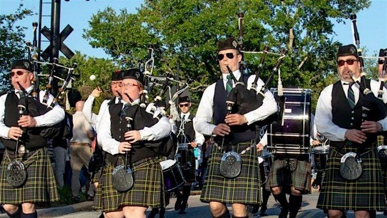 MacMillan Pipe Band - Sunday