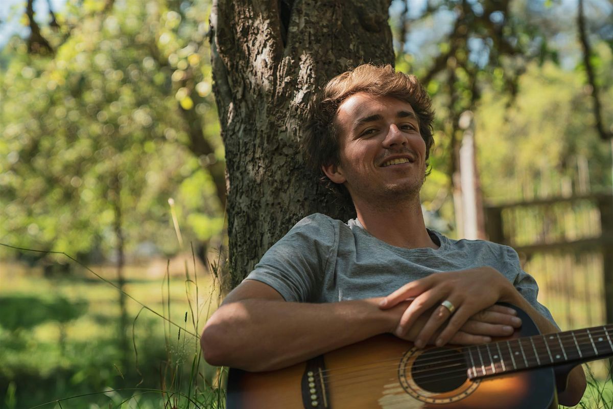 Luke Wallace + Support TBC