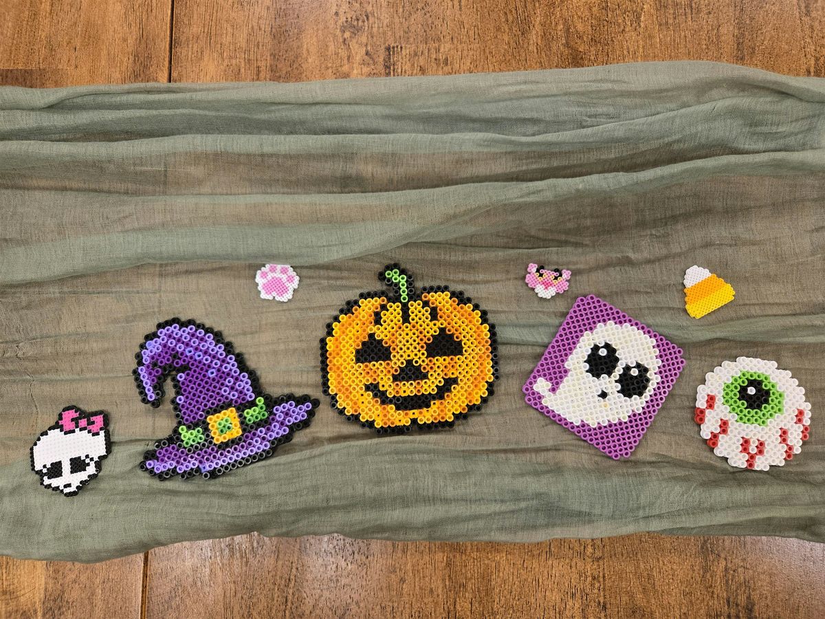 Pixel Perfect Craft Night: Halloween Edition