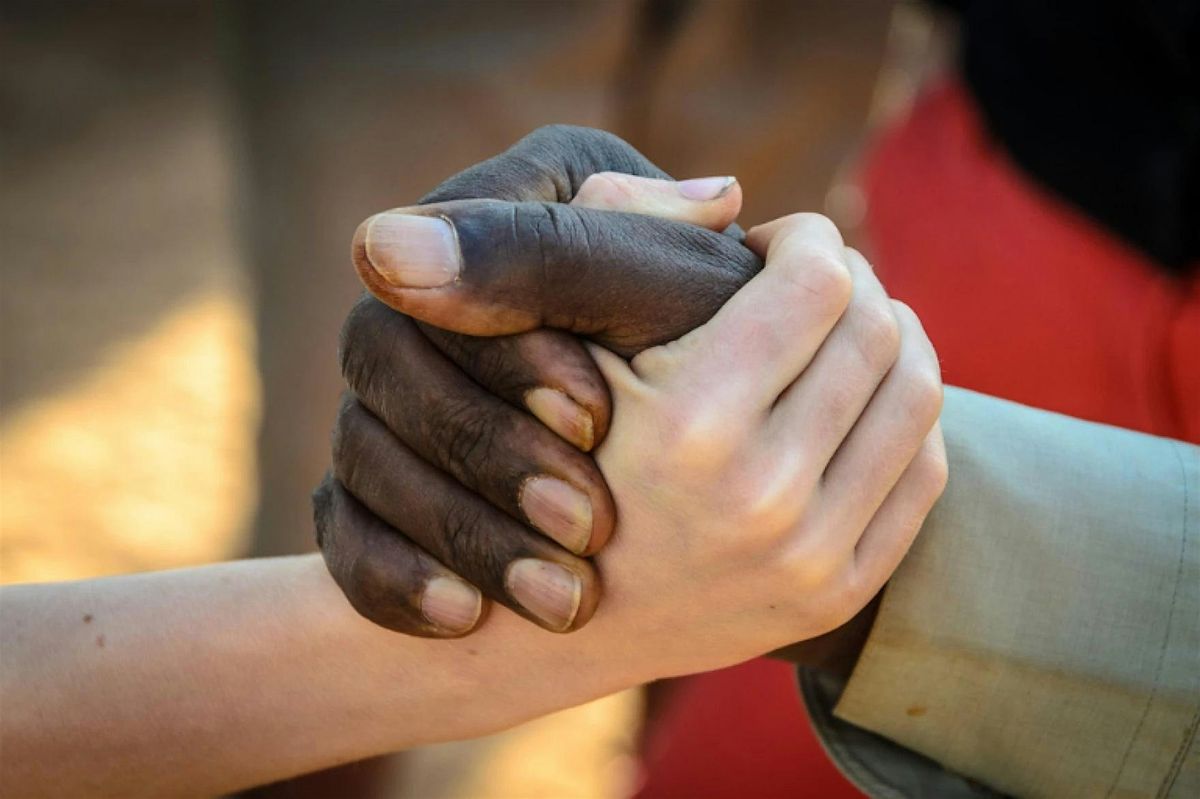 Bridging the gap between global majority\/minority communities in Sheffield