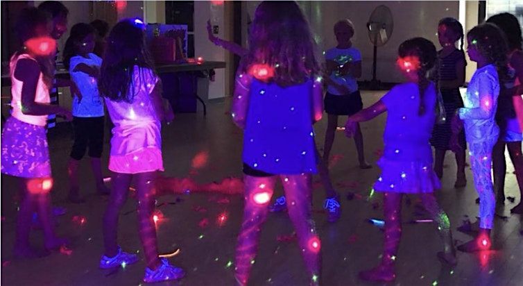 Kids Halloween Glow Pizza Party