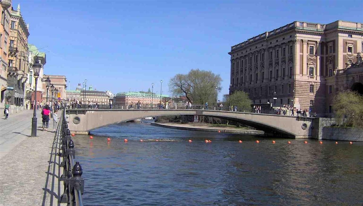 Stockholm Audio Tour: A Stroll Through Stockholm's Historic Heart