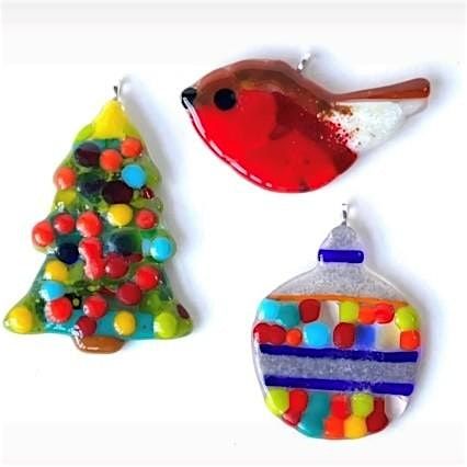 FUSED GLASS HANGING CHRISTMAS DECORATIONS FOR 8-12