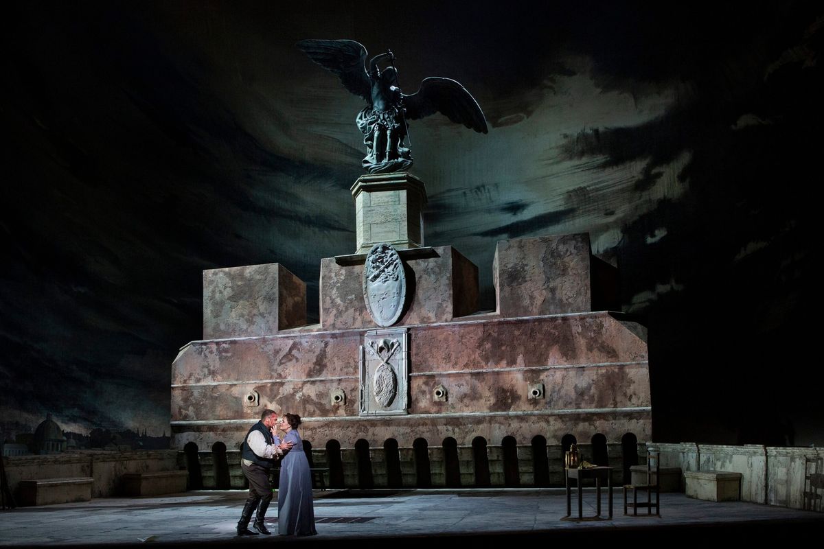 TOSCA: Opera fr\u00e5n Met - P\u00e5 Bio Roy