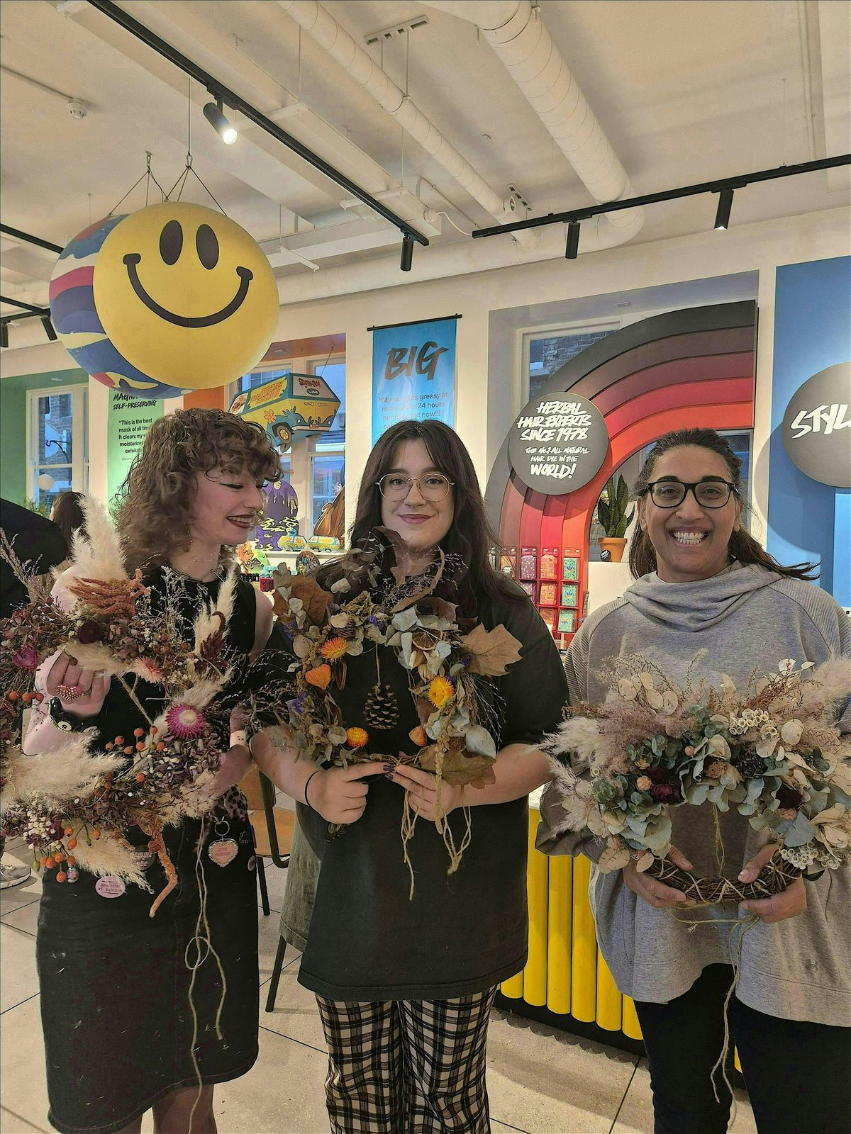 Mini Dried Wreath Making Workshop at LUSH Spa Covent garden