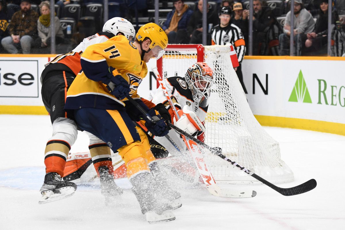 Anaheim Ducks at Nashville Predators at Bridgestone Arena