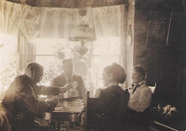 The Social Scene: An Immersive Experience