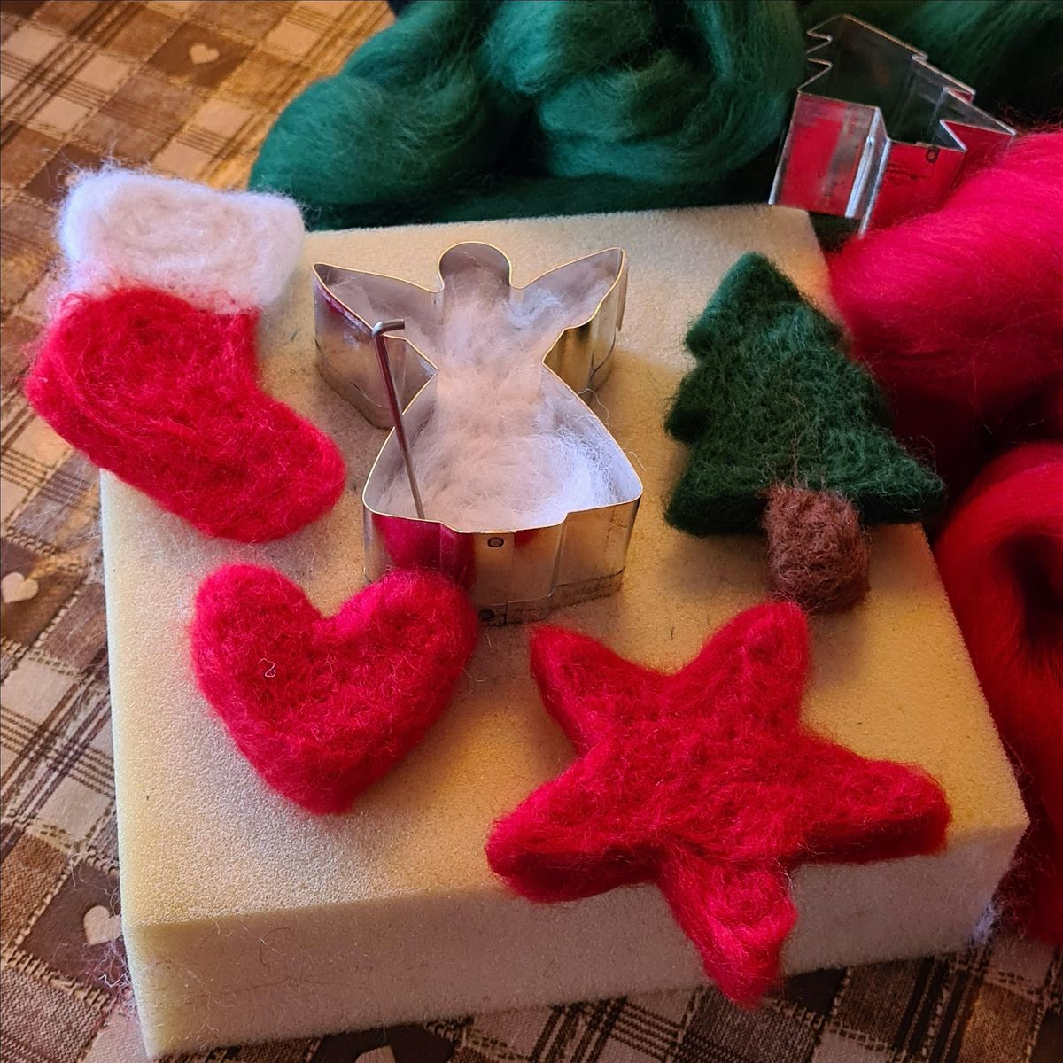 Needlefelted Christmas Decorations