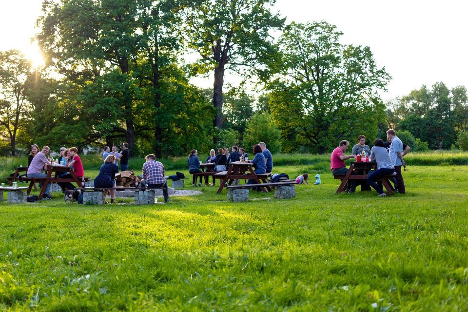 9. Jarní Wartburg sraz, Poděbrady, Hradec Kralove, 27 May to 29 May