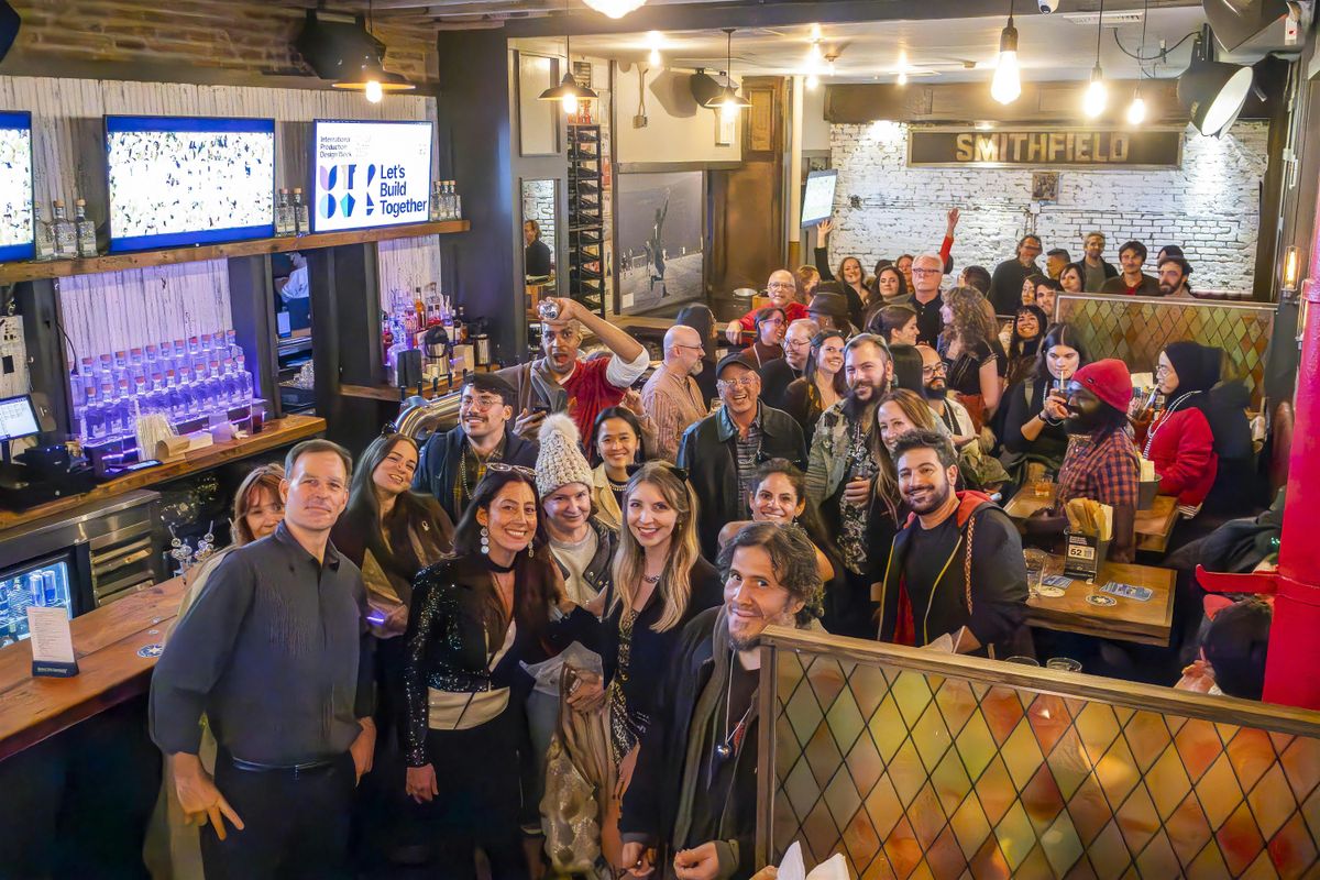 Sparkle Friday; The Film  Holiday Mixer