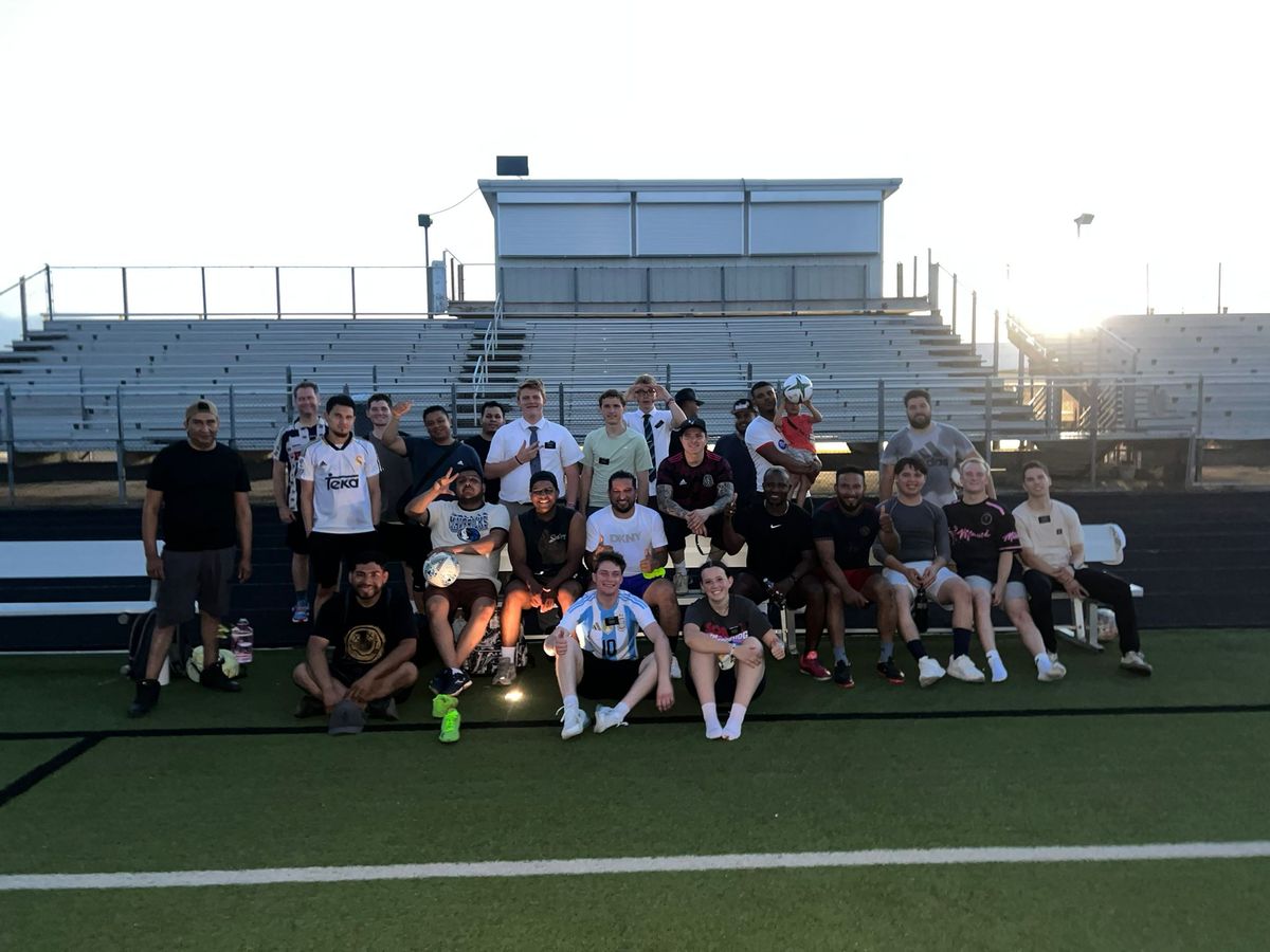 Noche de F\u00fatbol \u26bd\ufe0f