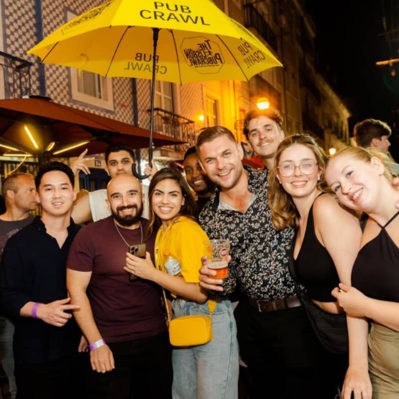 Pubcrawl Rua Cor de Rosa: Bar aberto, shots , entrada VIP em discoteca