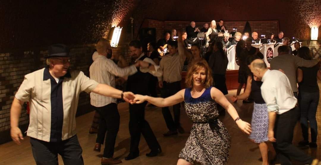 Red Rock Swing Band at the Wabasha Street Caves