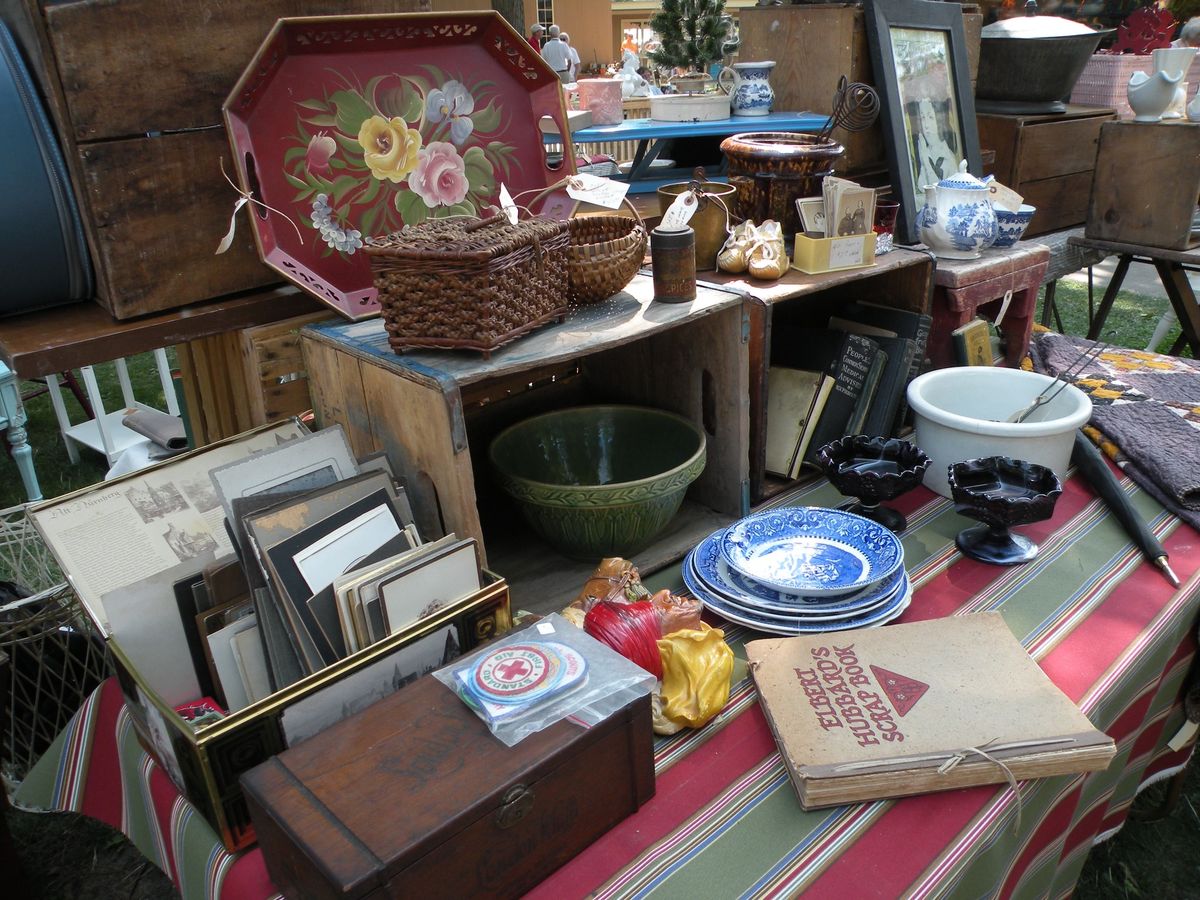 Lakeside Antique Show