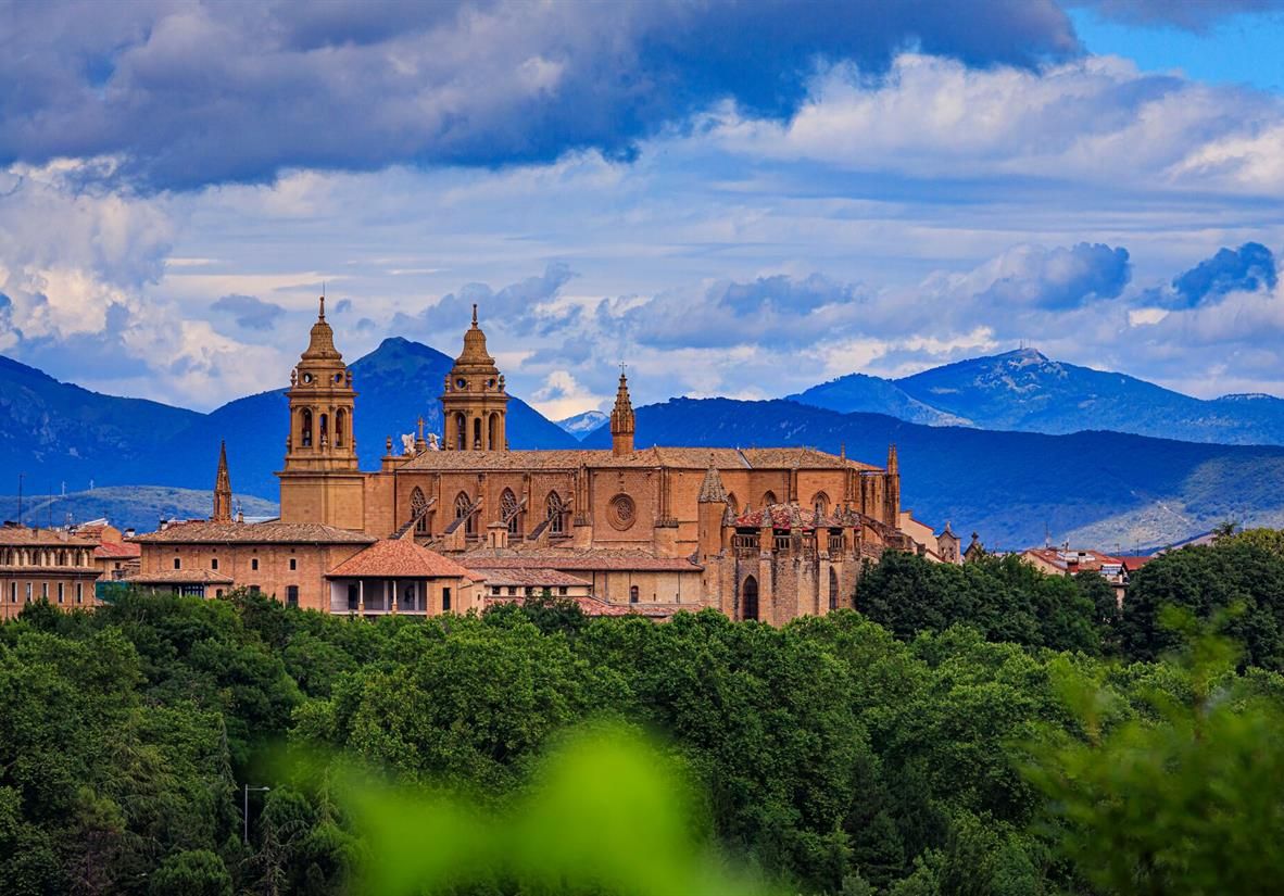 Pole Pamplona Tickets