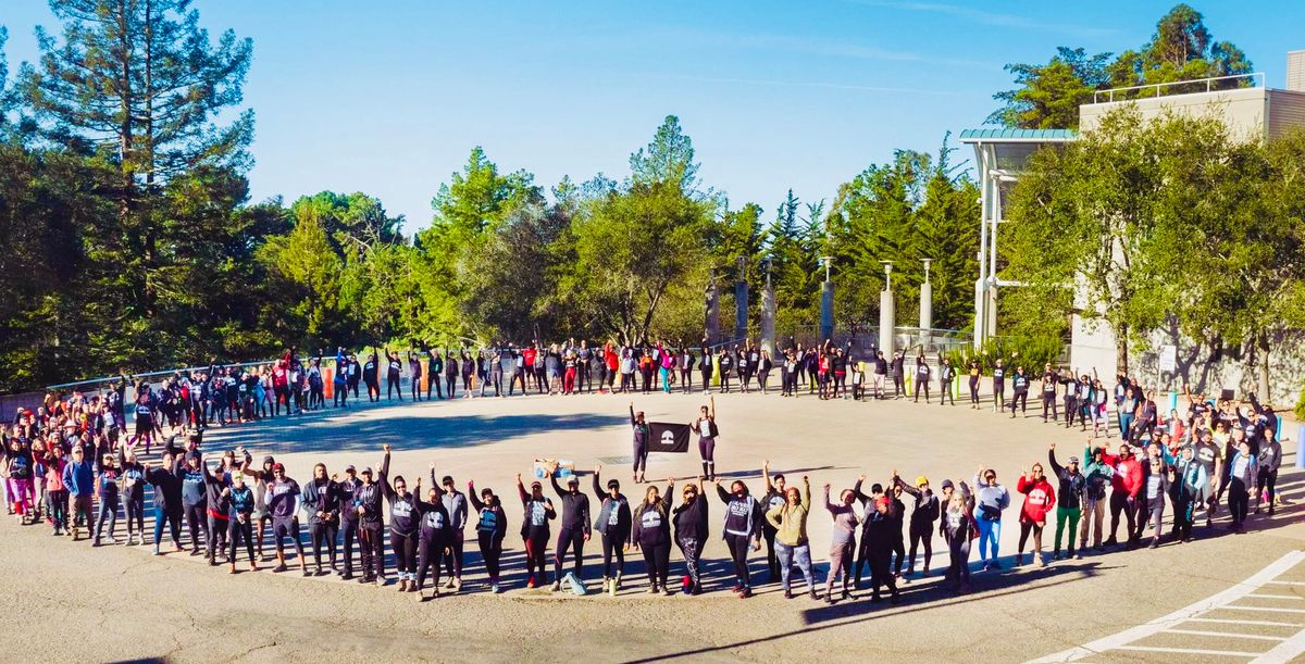 Black History United Hike #4 in Oakland in BLACK!! 