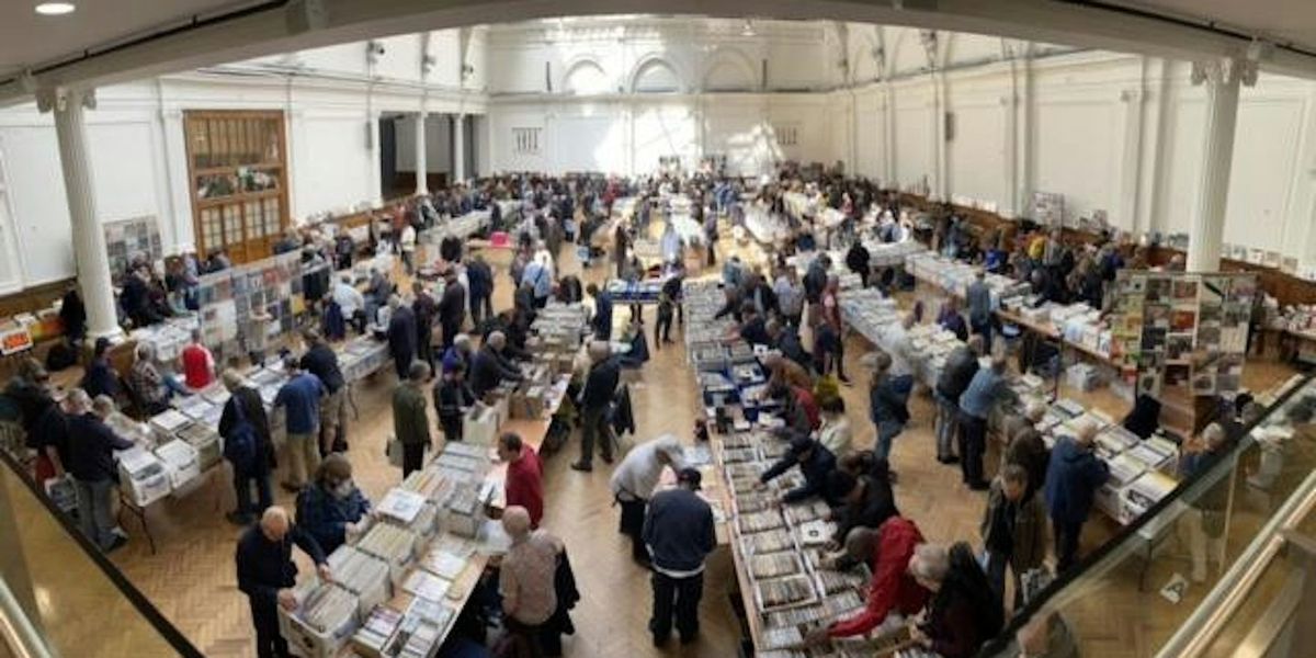 Fast Track Tickets - London hosts UK's Biggest Record fair